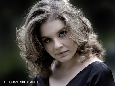 Polina Pasztircsák